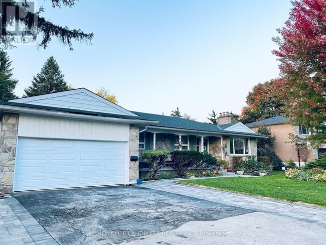 property at 156 Guildwood Pkwy