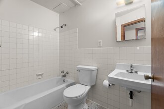 1010 Lafond Ave, Unit 5 in St. Paul, MN - Building Photo - Building Photo