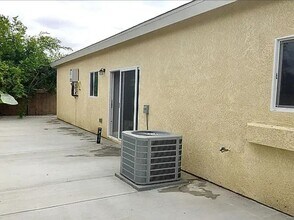 12416 Pine St in Garden Grove, CA - Building Photo - Building Photo
