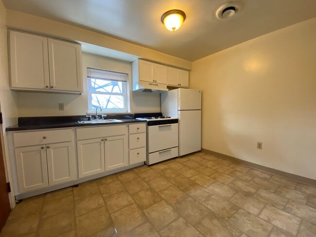 property at 3528 Boulevard of the Allies