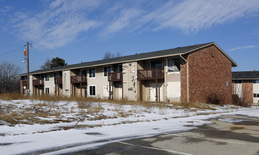 Oaktree in Indianapolis, IN - Foto de edificio - Building Photo