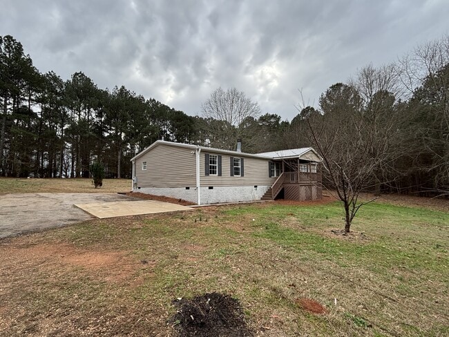 1100 Big Sandy Creek Ln in Madison, GA - Building Photo - Building Photo