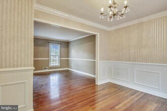 8120 Cooper St in Alexandria, VA - Building Photo - Building Photo