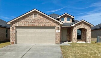 2902 Farmhouse Ave in Amarillo, TX - Building Photo