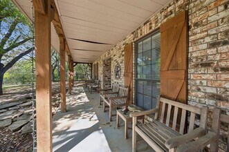 1425 N Peytonville Ave in Southlake, TX - Building Photo - Building Photo