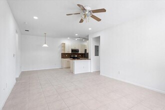 3561 Forest Hill Blvd in West Palm Beach, FL - Building Photo - Building Photo