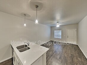 418 Vail Cir in Oklahoma City, OK - Building Photo - Building Photo