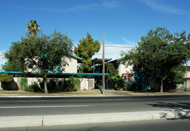 The Pacifica in Fresno, CA - Foto de edificio - Building Photo