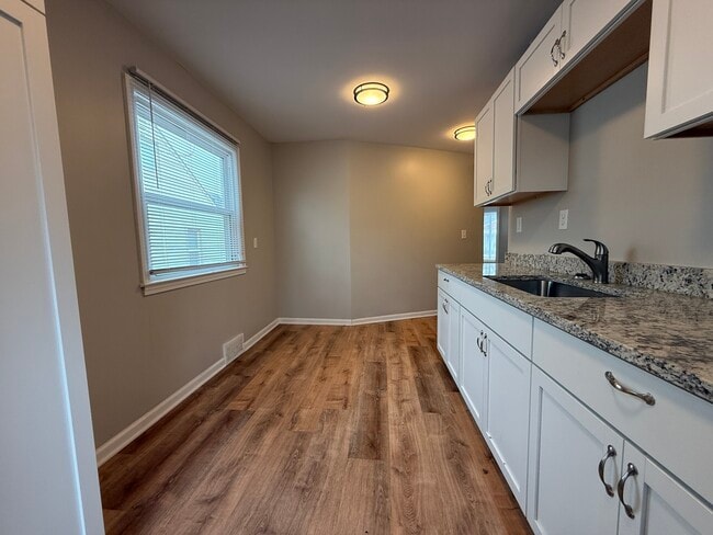 14310 Hobart Ave in Warren, MI - Building Photo - Building Photo