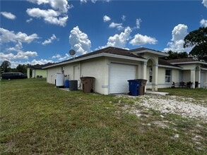 4601 25th St SW in Lehigh Acres, FL - Building Photo - Building Photo