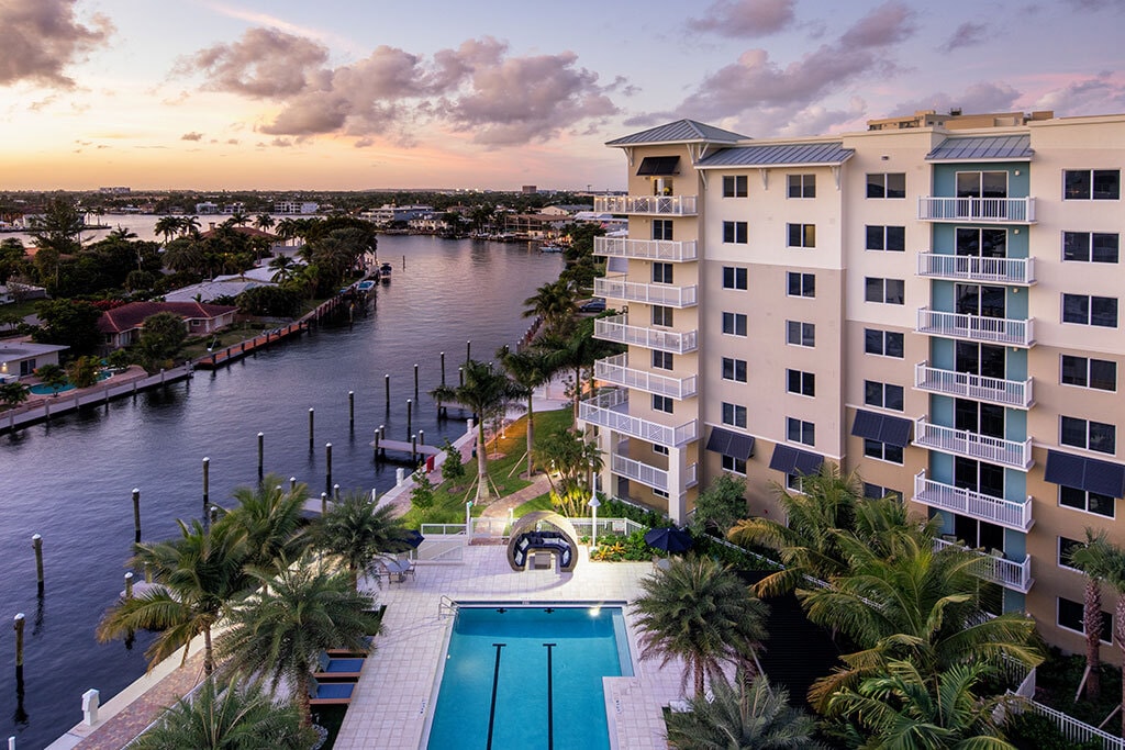 1333 South Ocean Apartments in Pompano Beach, FL - Building Photo