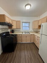 9 Allen St, Unit 1 in Binghamton, NY - Building Photo