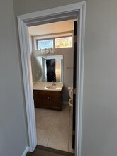 1008 Dicky Ln in Laredo, TX - Building Photo - Building Photo