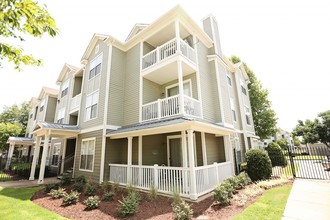 Mid South Corporate Housing Apartments in Germantown, TN - Building Photo - Building Photo