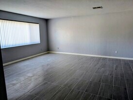 2432 E Eastland St in Tucson, AZ - Building Photo