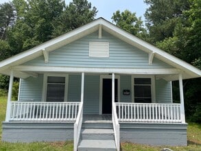 5075 Lansing Dr in Winston-Salem, NC - Building Photo - Building Photo