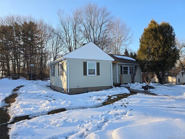 property at 182 Rock Hill Dr