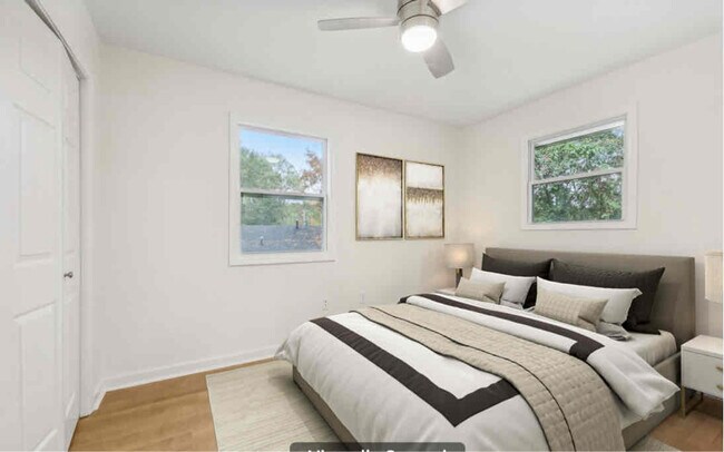 327 Thornton St SW in Atlanta, GA - Building Photo - Building Photo