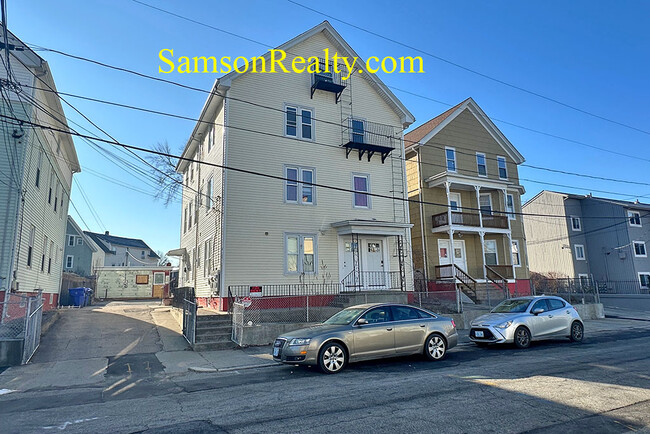 60 Anthony Ave in Pawtucket, RI - Building Photo - Building Photo