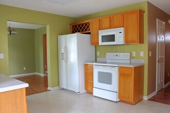 6507 Caverstone Dr in Durham, NC - Building Photo - Building Photo