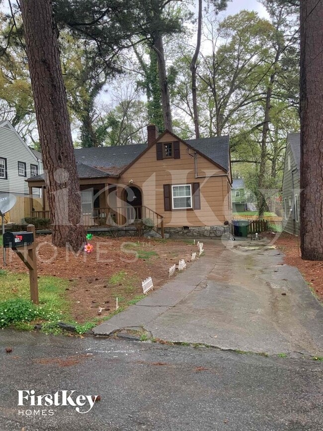 property at 1567 Mayflower Ave SW