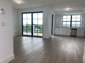 4100 Davie Rd in Davie, FL - Building Photo