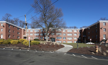 Brendan Towers in New Haven, CT - Building Photo - Building Photo