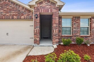 2229 Myrtle Beach Dr in Fort Worth, TX - Building Photo - Building Photo