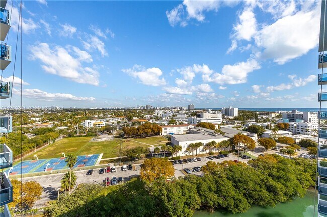 7441 Wayne Ave in Miami, FL - Building Photo - Building Photo