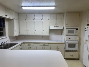 418 Elm St in Lewisville, TX - Building Photo - Building Photo
