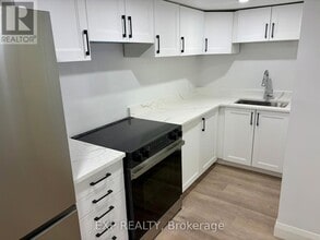 126 1/2 MARIER AVENUE in Ottawa, ON - Building Photo - Building Photo