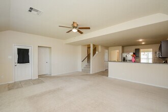 2214 Forest Floor Ct in Rosenberg, TX - Building Photo - Building Photo