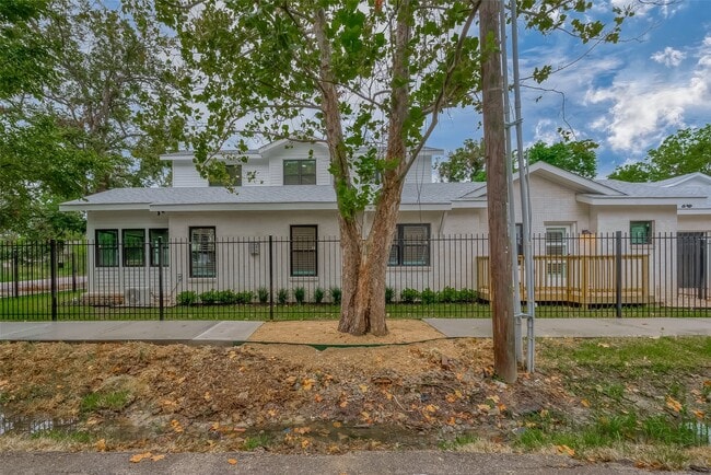 property at 2702 Delano St