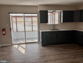 1228 Heddon Ave in Paulsboro, NJ - Building Photo - Building Photo