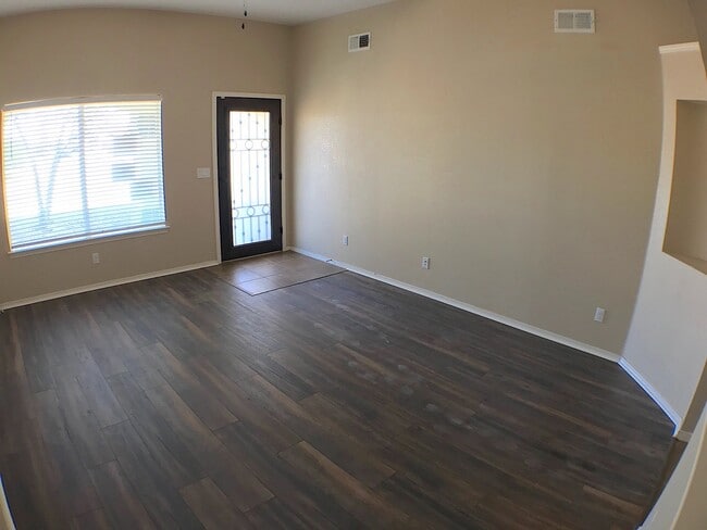 11301 Cattle Ranch St in El Paso, TX - Building Photo - Building Photo