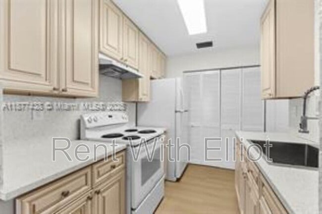 property at 5629 Taft St