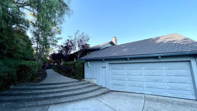 1632 Fredericks St in San Luis Obispo, CA - Building Photo - Building Photo