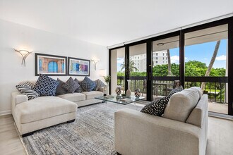 2400 Presidential 204 Way in West Palm Beach, FL - Building Photo - Building Photo