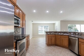 1860 Kim Acres Ln in Dover, FL - Building Photo - Building Photo