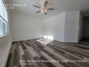 347 E Center St in Shelley, ID - Building Photo - Building Photo