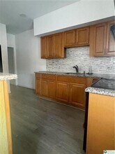 1038 Tilghman St in Allentown, PA - Building Photo - Building Photo
