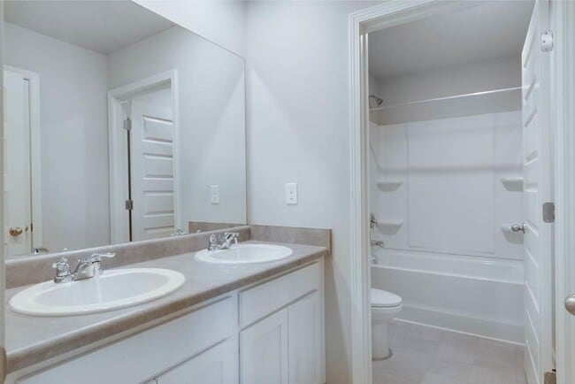 property at 6040 Vermilion Loop Rd