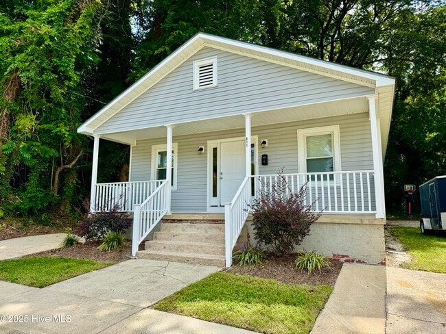 411 W 3rd St in Greenville, NC - Building Photo - Building Photo