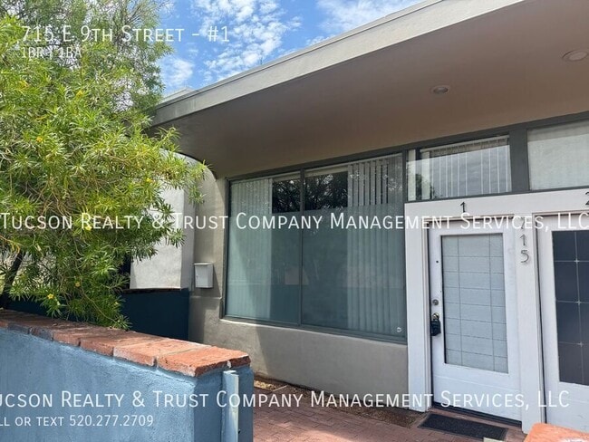 property at 715 E 9th St