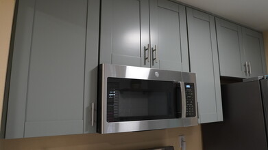 10343 Azuaga Street, Unit 66 in San Diego, CA - Building Photo - Building Photo