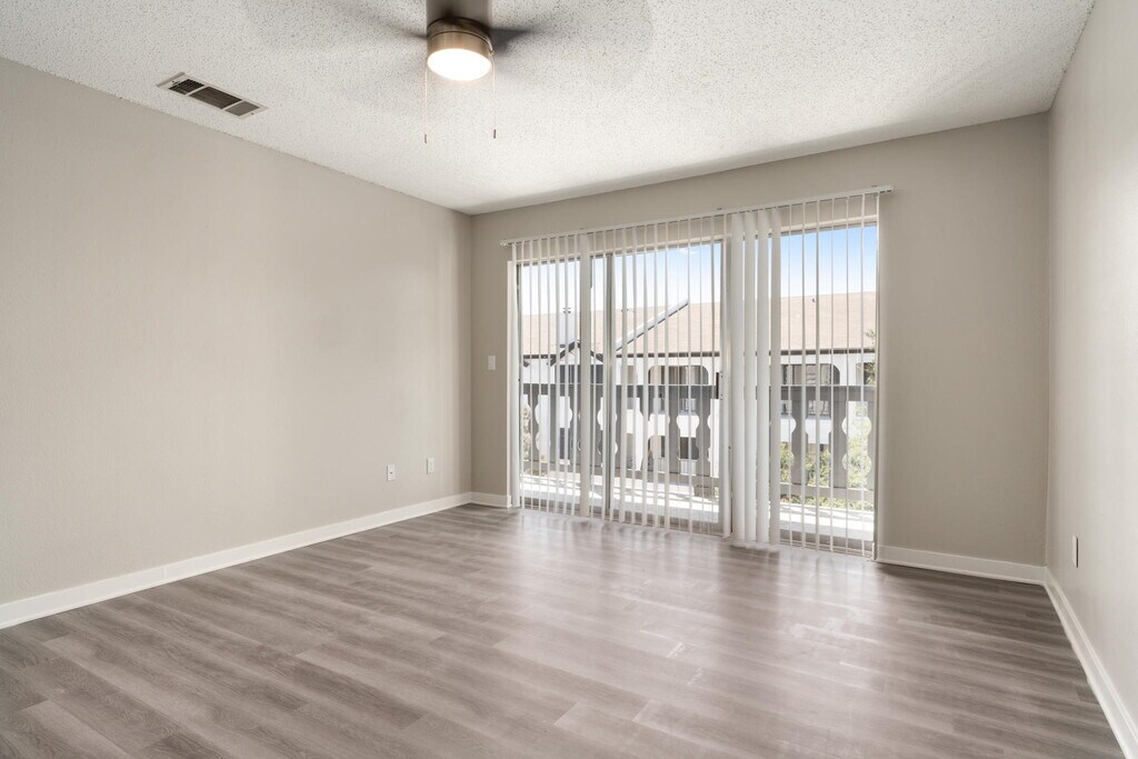 Tides on Copper Creek Austin, TX Apartments