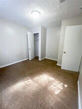1724 Lisbon Dr SW in Atlanta, GA - Building Photo - Building Photo
