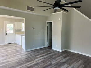 2802 Delta Cir in Killeen, TX - Foto de edificio - Building Photo