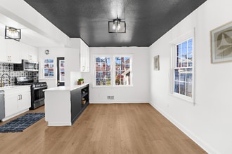 2221 Coralthorn Rd in Middle River, MD - Building Photo - Building Photo