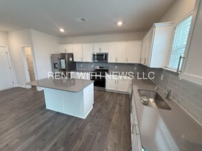 420 Ashley Run in Sanford, NC - Building Photo - Building Photo